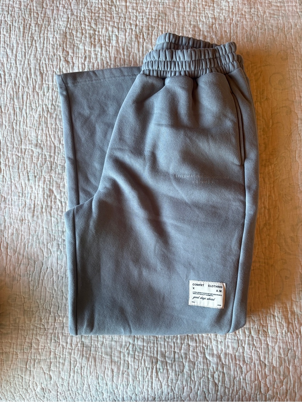 Women’s Gray High-Rise Elastic-Waist Joggers